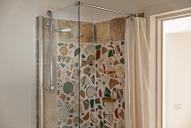 La Torretta bathroom with shower