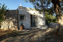 Trulli Bianchemura_lamia with 3rd double bedroom