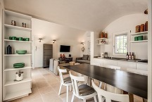 Lamia Del Riccio Küche und Wohnzimmer