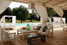 Masseria Scorcialupi_pool & veranda
