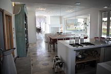Masseria Prosperi_living & kitchen